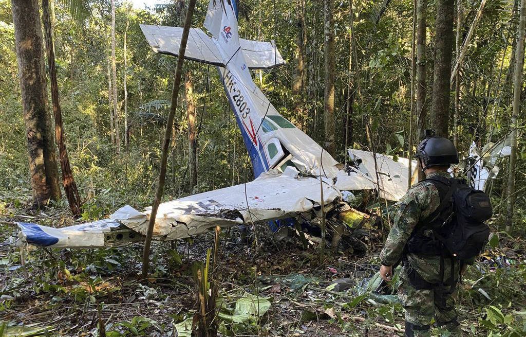 Colombie : Des objets montrent que les quatre enfants recherchés ont survécu au crash aérien