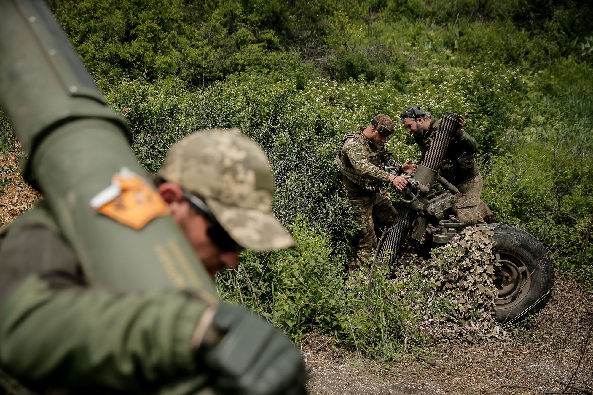 Ukraine's clashes with Wagner in Bakhmut are decreasing while it still remains in the southwest