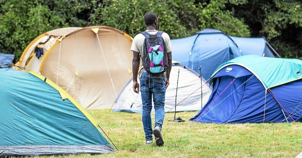 Sans-abri de Paris : comment l’État s’est pris les pieds dans le tapis en Bretagne