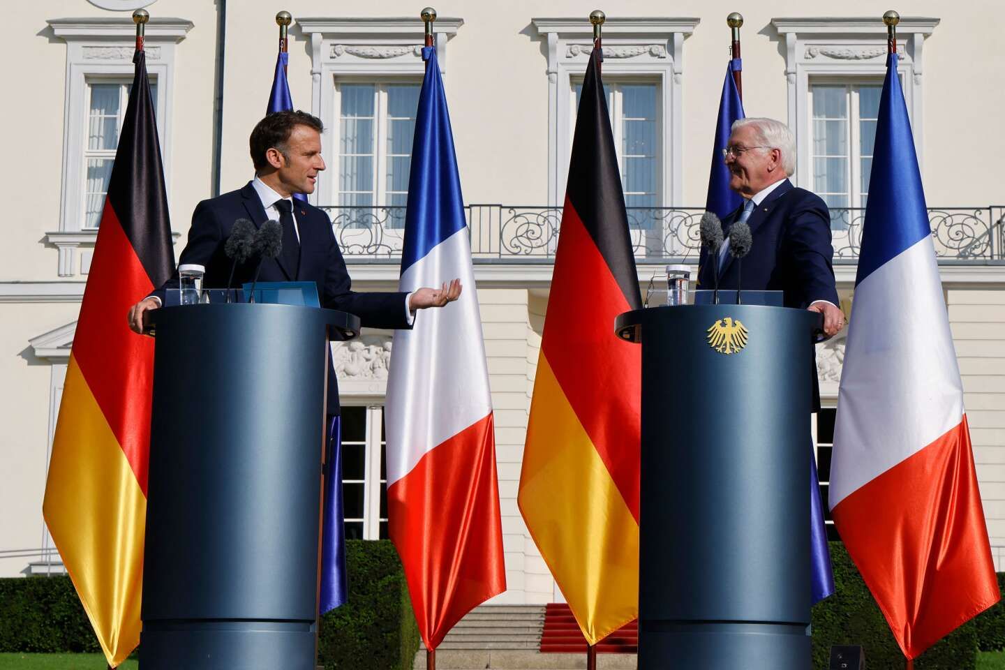 Emmanuel Macron plaide à Berlin pour la démocratie et l’Europe