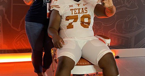 Four-star IOL Nate Kibble commits to Texas