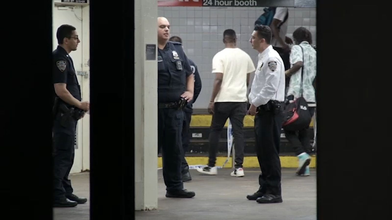 NYC crime: Woman stabbed on A train in Bed-Stuy; No arrests made