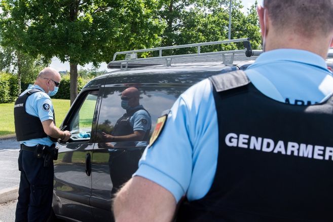 Il roulait à 180 km/h au lieu de 110 sur l'A75 dans le Cantal