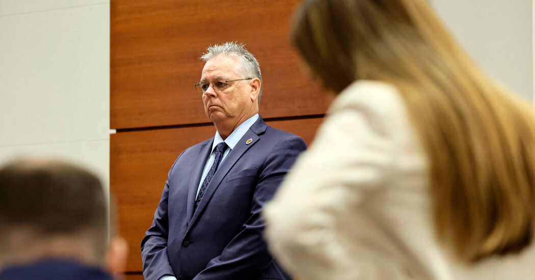 Jury to Decide Fate of Deputy Who Did Not Confront Parkland Gunman