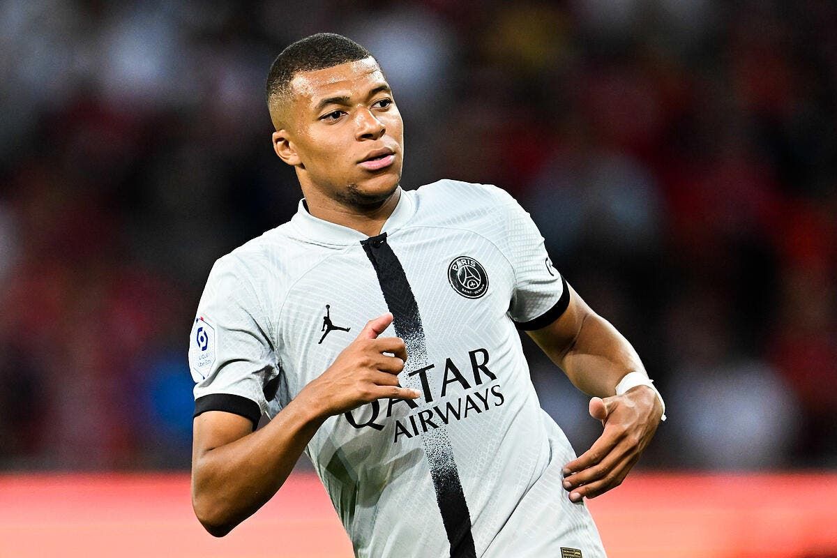 PSG ‍: Mbappé libre cet été, un avocat menace le Qatar ‍!