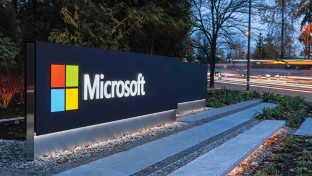 Microsoft, Google Are Key Earnings Movers Late After S&P 500 Hits New High; Fed Rate Hike Due