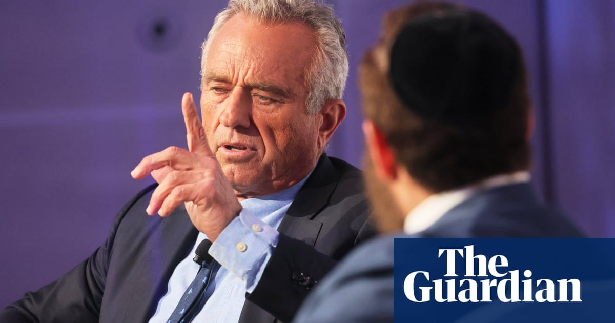 Unrepentant Robert Kennedy Jr attempts to revive campaign after antisemitism accusations