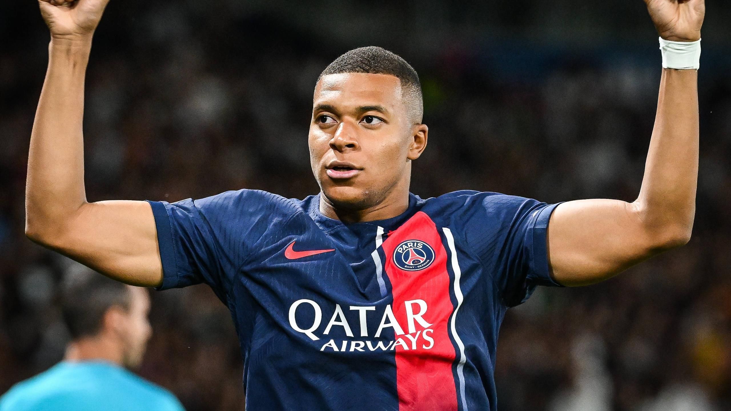 Ligue 1 : double buteur contre Lens, Kylian Mbappé a signé son retour avec le PSG