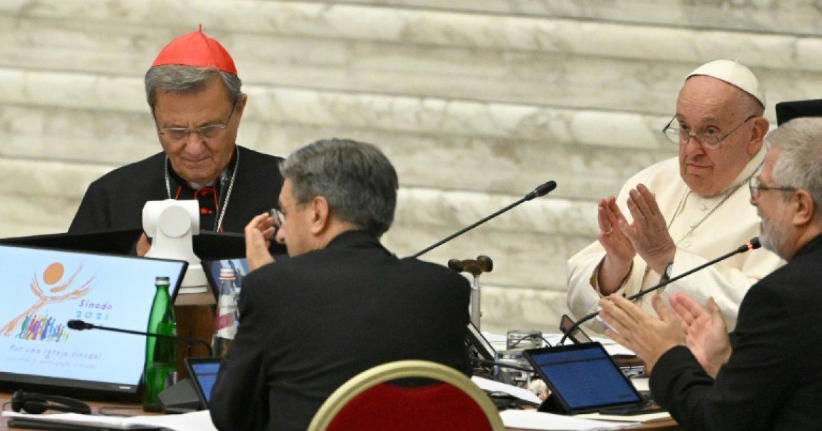 L'Eglise catholique laisse en suspens la question de l'ordination des femmes