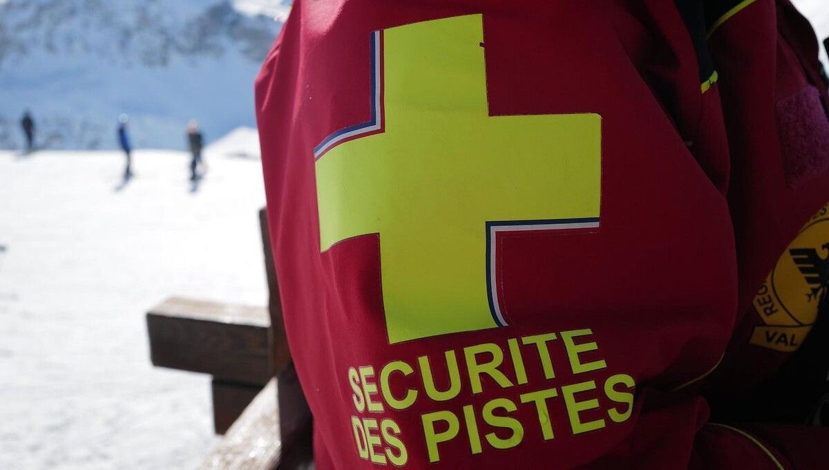 Haute-Savoie : un petit garçon de 8 ans décède après un accident de ski au Grand-Bornand