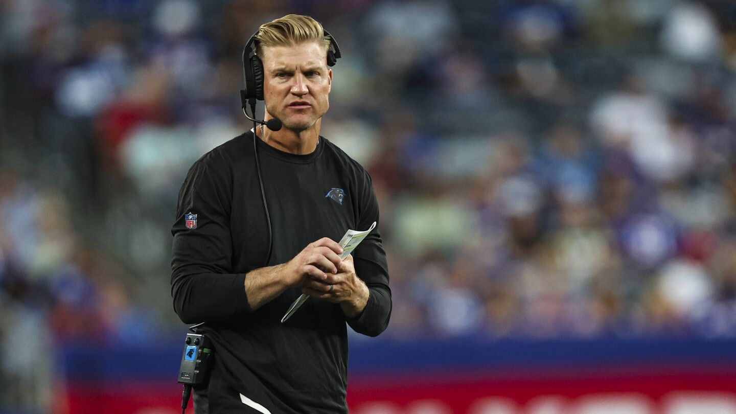 Vikings hire Josh McCown as quarterbacks coach