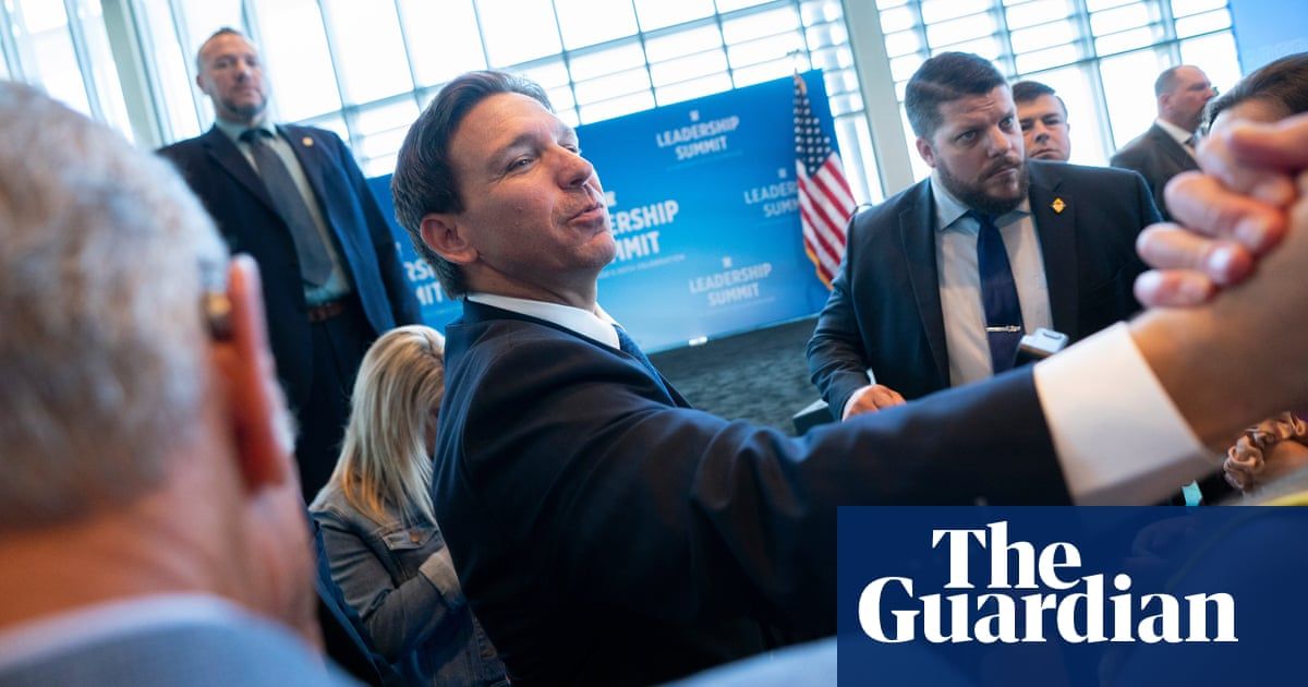 DeSantis assembles senior staff for expected 2024 presidential campaign