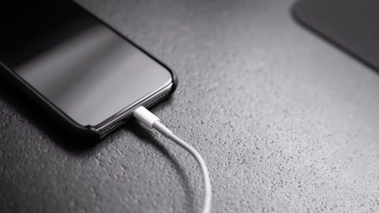 Cela ruinera la batterie de votre téléphone portable selon un expert en réparation