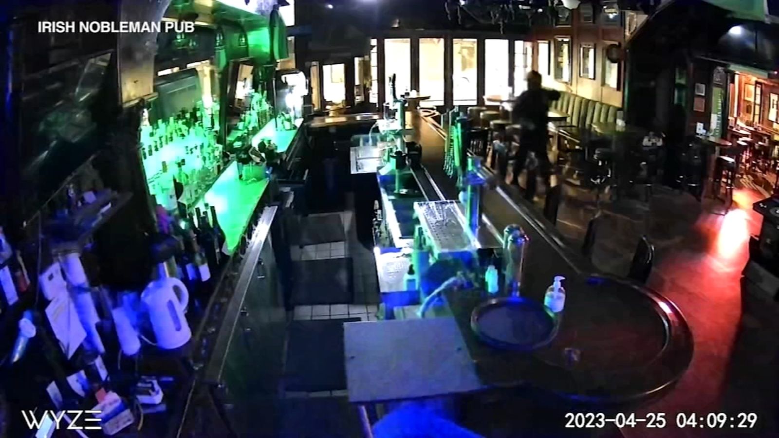 String of bar break-ins reported in hours in West Town, Wicker Park, Bucktown, Ukrainian Village