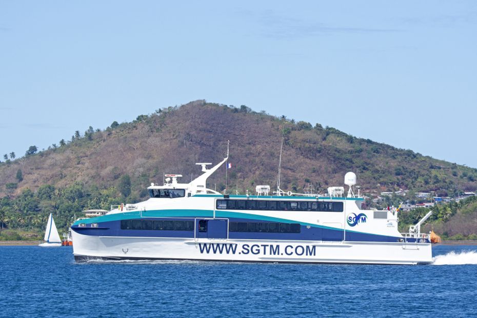 Comores : réouverture du trafic passagers vers Anjouan, quid des reconduites ?