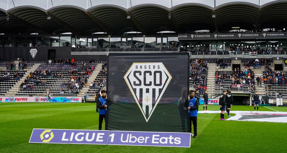 Angers interdit de recrutement par le FIFA (off)