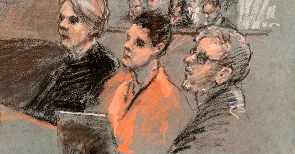 U.S. military leak suspect appears in court; had arsenal, prosecutors say