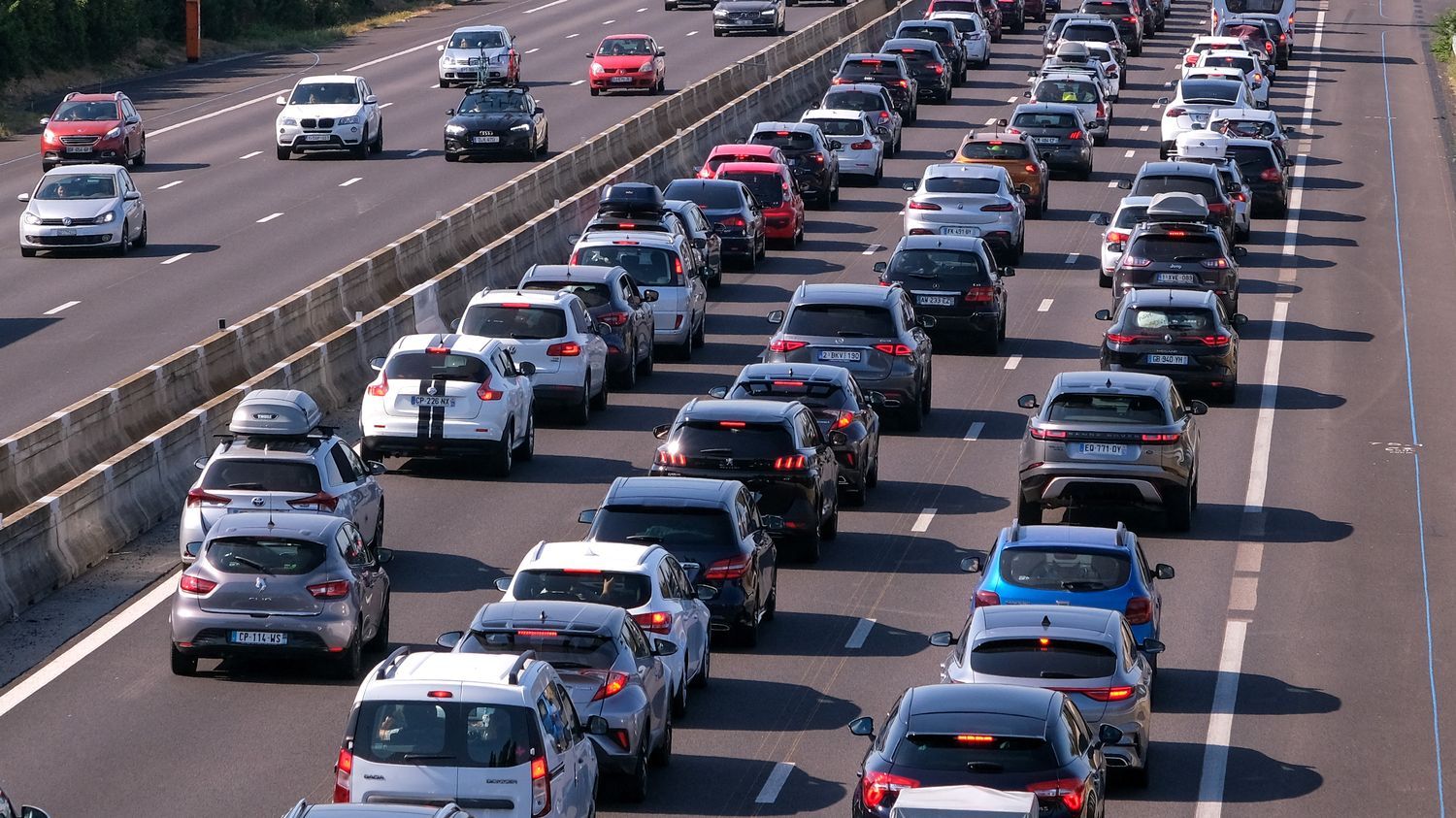 Vacances scolaires : Bison Futé classe le vendredi 28 avril rouge pour les départs d'Ile-de-France, le trafic sera moins chargé samedi et dimanche