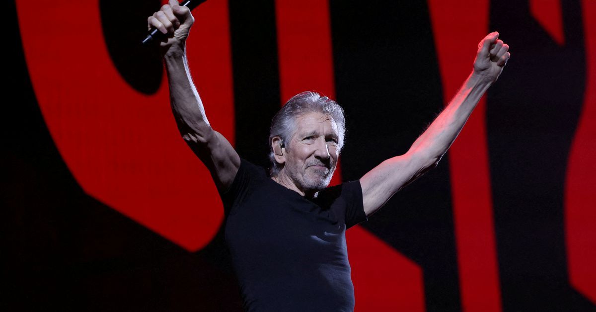 Roger Waters says Nazi outfit at Berlin concert was anti-fascist