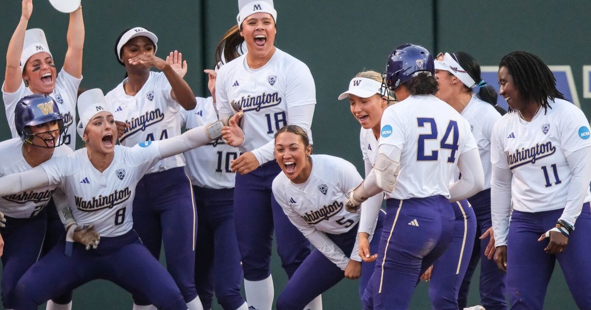 Washington softball blasts Louisiana to move one win from College World Series