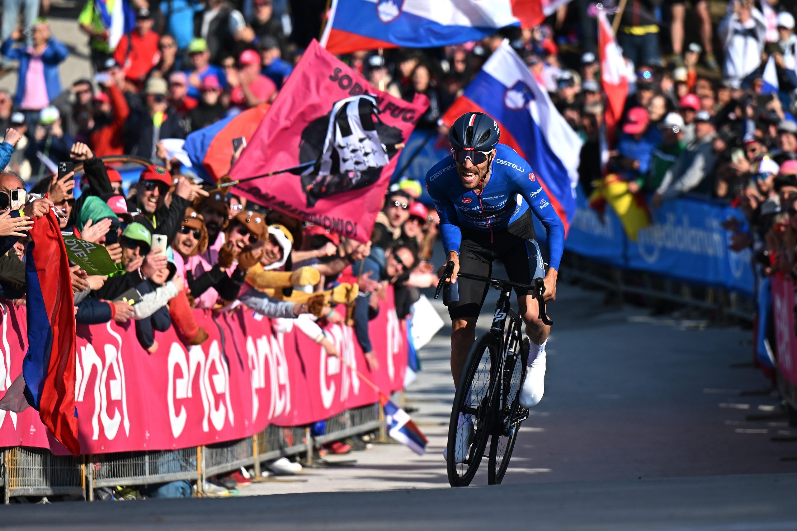 Thibaut Pinot étincelant pour son dernier rendez-vous avec le Giro