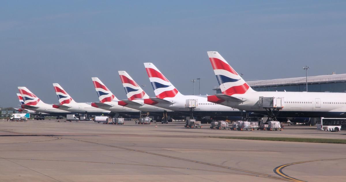 Importants retards à l'arrivée aux aéroports britanniques en raison d'un bug informatique