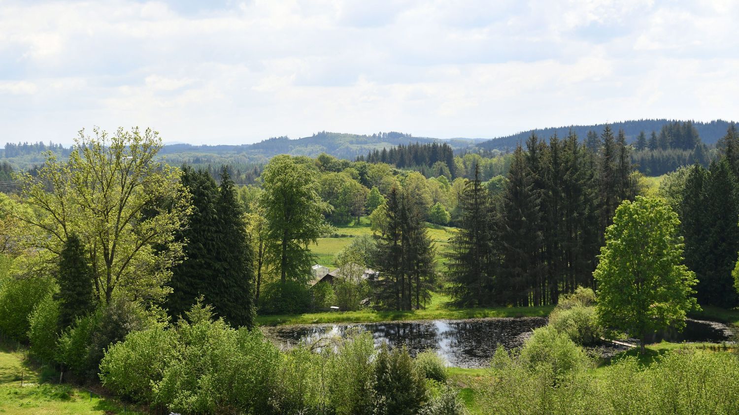 Corrèze : les fouilles commencent mardi pour retrouver les dépouilles des 47 soldats allemands exécutés en 1944 par des résistants