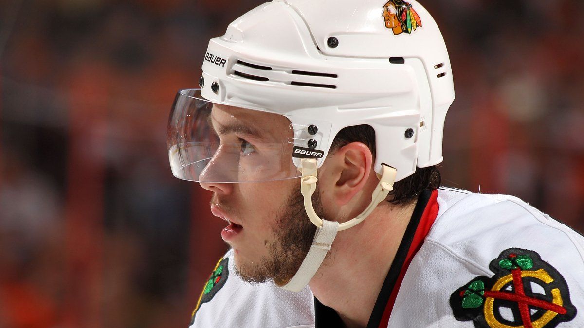 Jonathan Toews releases statement following Rocky Wirtz's death