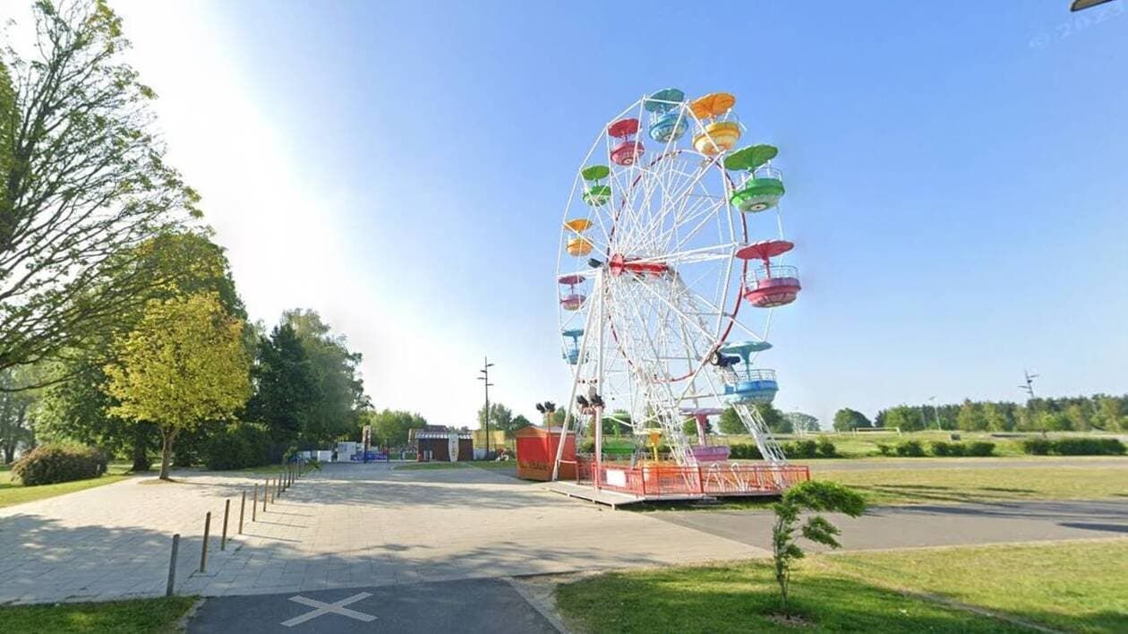 Un enfant de 2 ans et demi gravement blessé dans le Nord après avoir chuté d’une grande roue