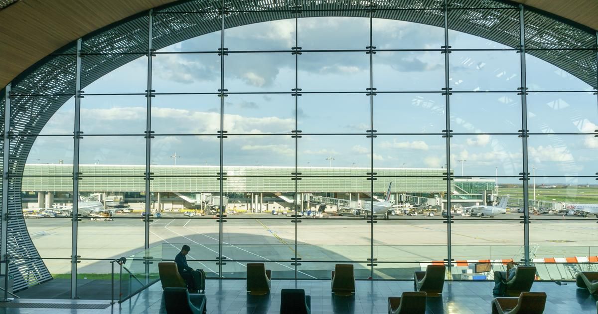 Aéroport de Roissy : la zone d'attente pour étrangers est "infestée par les punaises de lit", selon une association