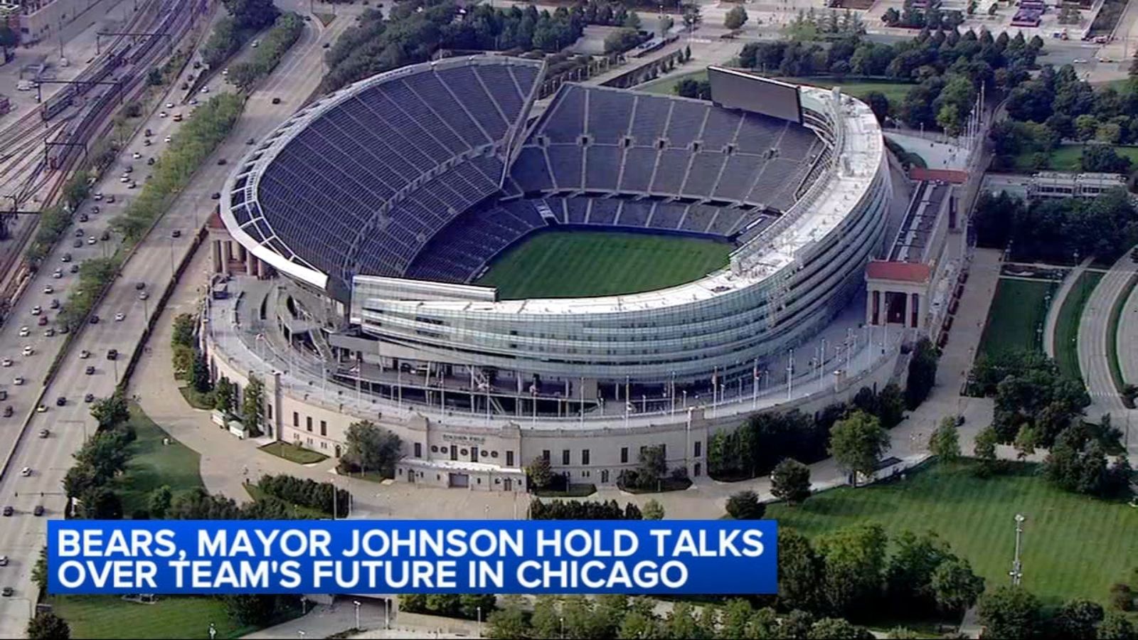 Chicago Mayor Johnson, Bears' CEO meet to discuss locations for team in city