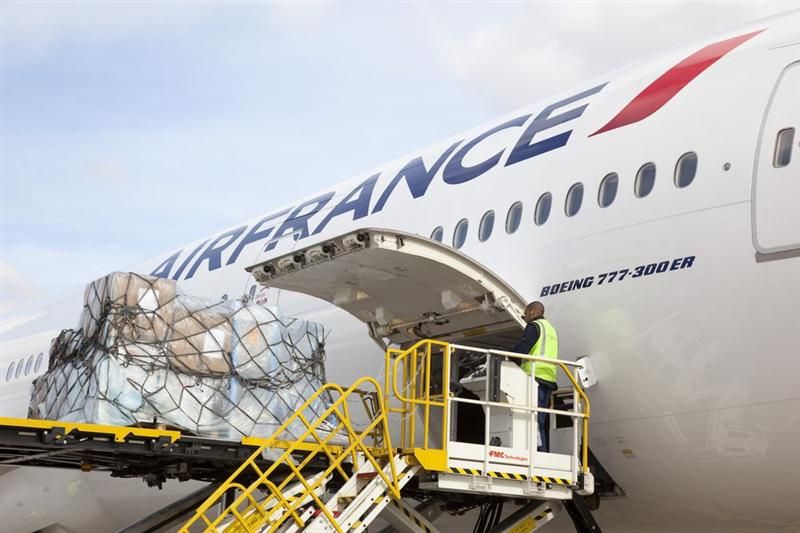 Air France-KLM entre en discussions exclusives avec Apollo Global Management