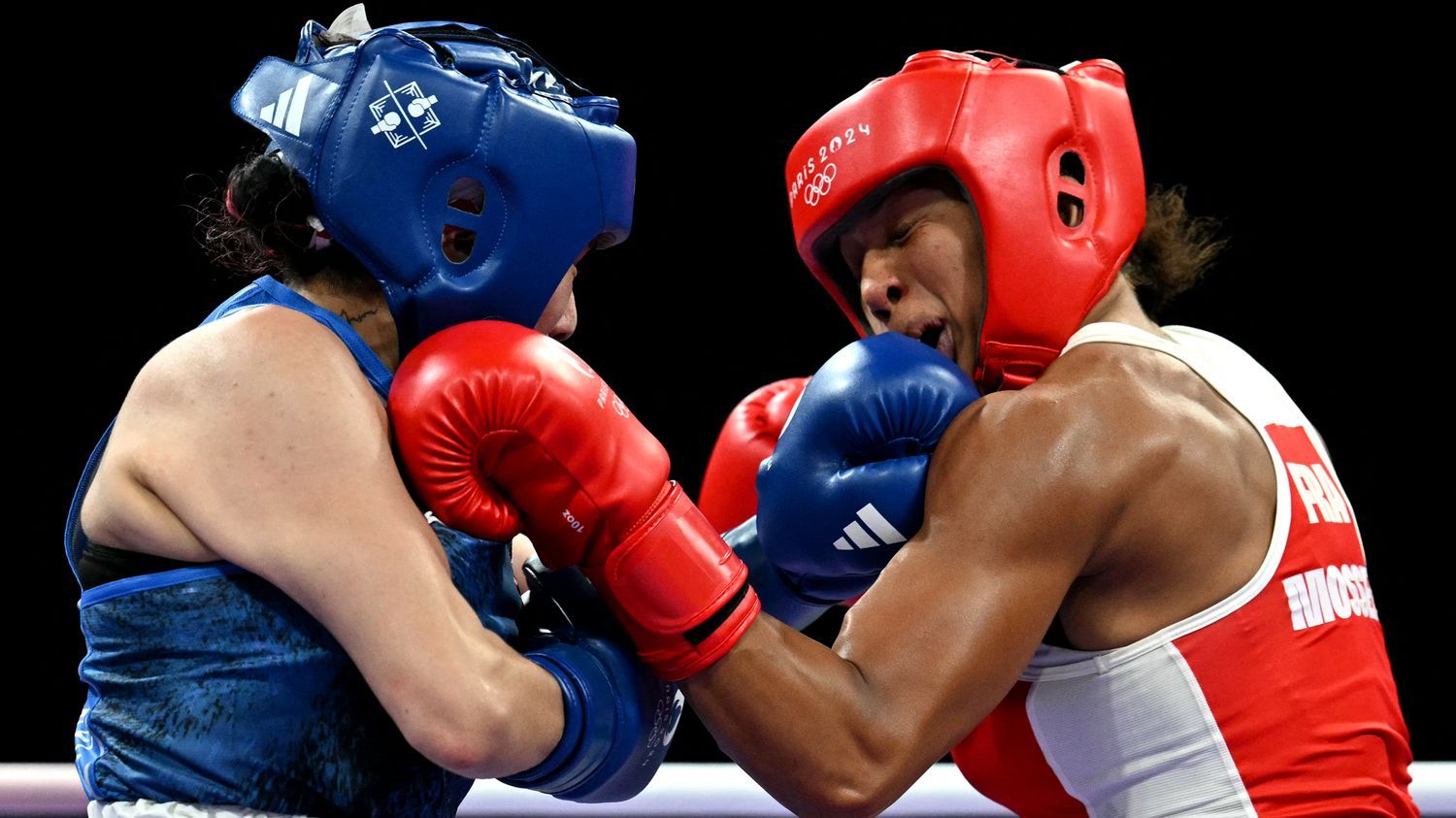 Boxe aux JO de Paris 2024 : Estelle Mossely, championne olympique en 2016, éliminée dès son entrée en lice