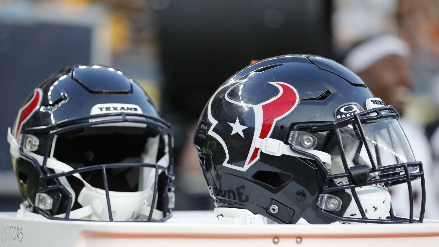 Texans announce their moves to get to 53 players