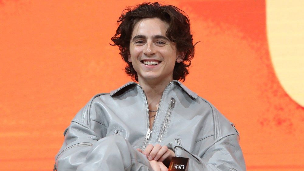 Timothée Chalamet Makes Surprise Appearance at Lookalike Contest