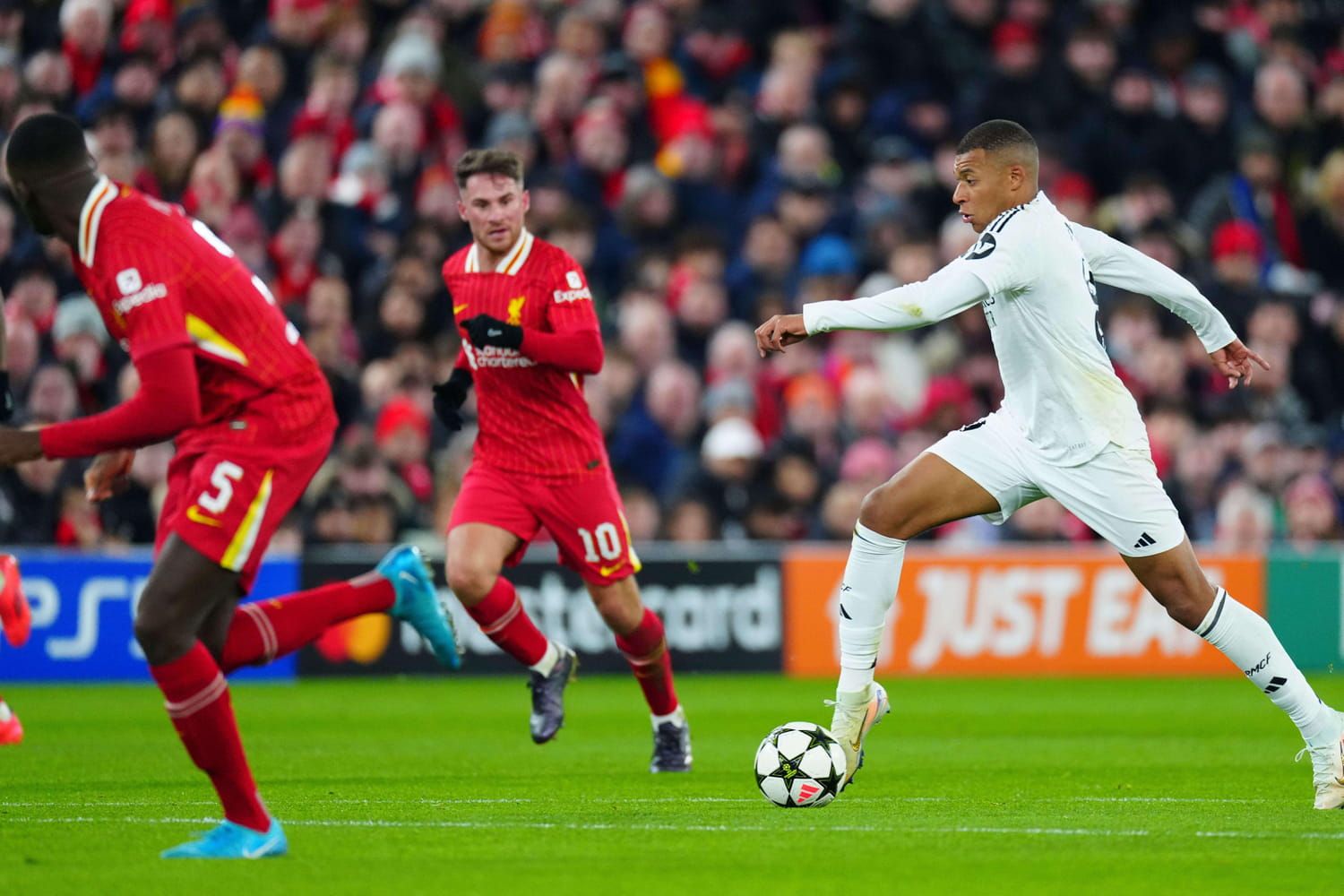 DIRECT. Liverpool - Real Madrid : les Reds manquent cruellement de réalisme, suivez le match