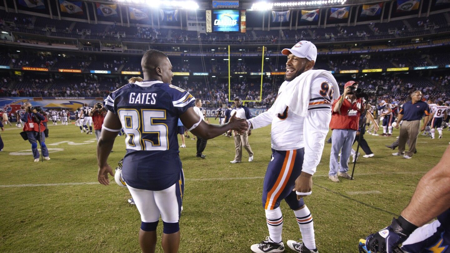 Julius Peppers, Antonio Gates among 15 finalists for Hall of Fame's Class of 2024