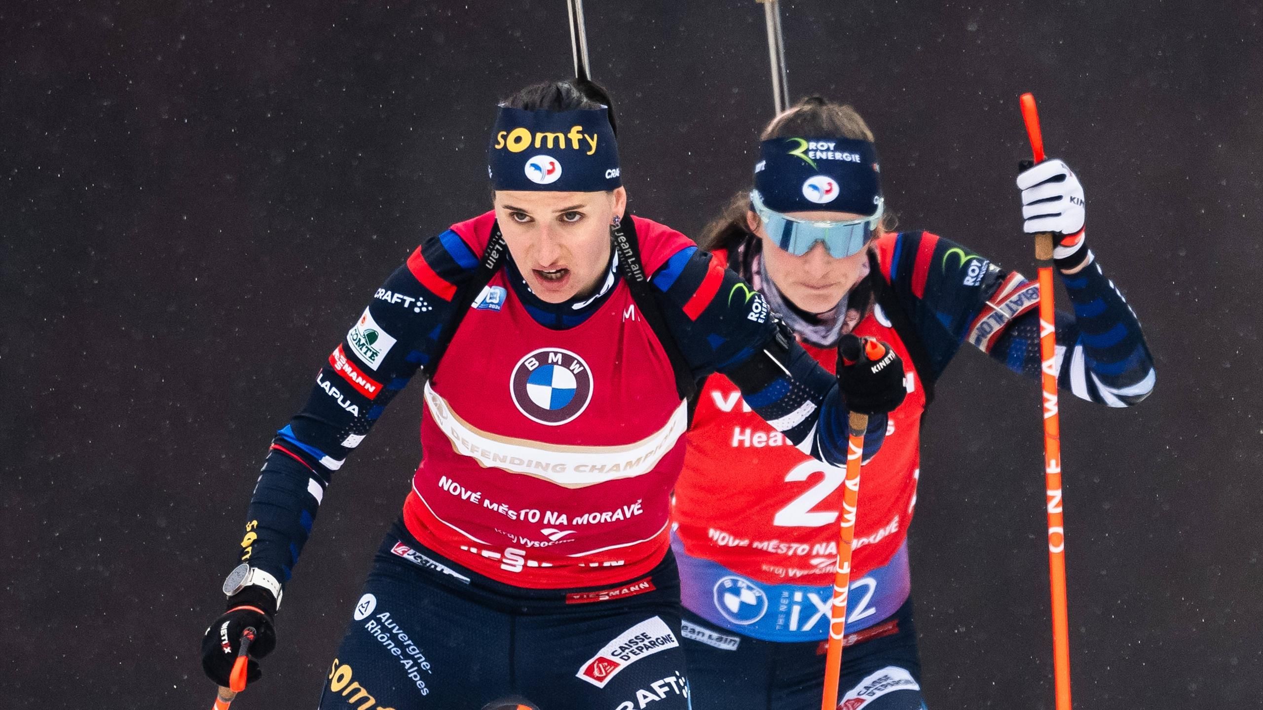 Julia Simon et Justine Braisaz sont-elles désormais les favorites pour le classement général de la Coupe du monde ?