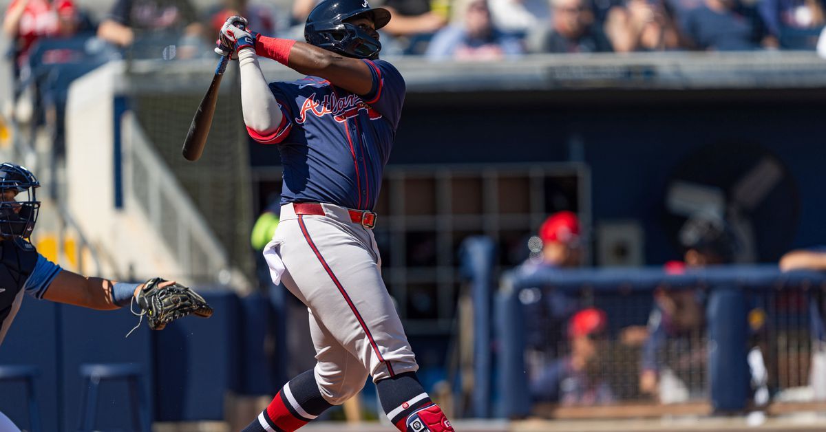 Michael Harris II hits moonshot as Braves tie with Phillies