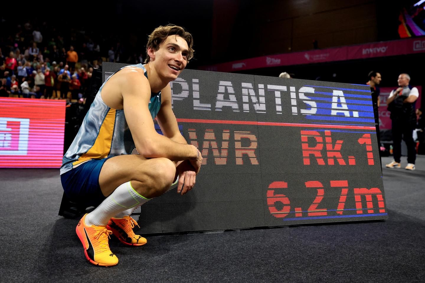 Athlétisme : Armand Duplantis améliore son propre record du monde du saut à la perche