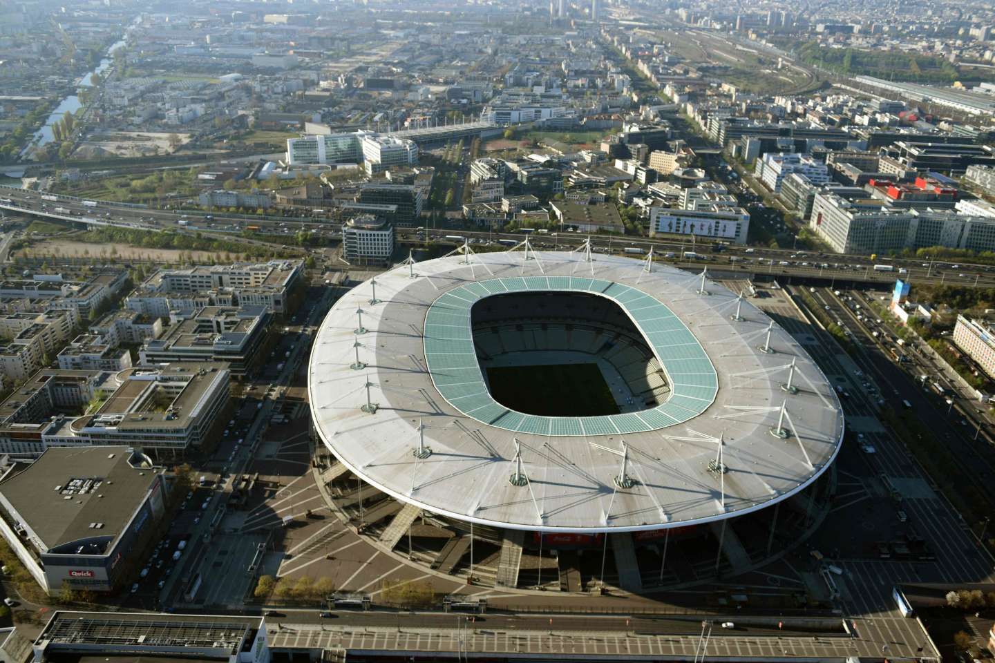 Finale de la Coupe de France : le rassemblement des syndicats interdit aux abords du Stade de France, pour une soirée aux forts enjeux sécuritaires