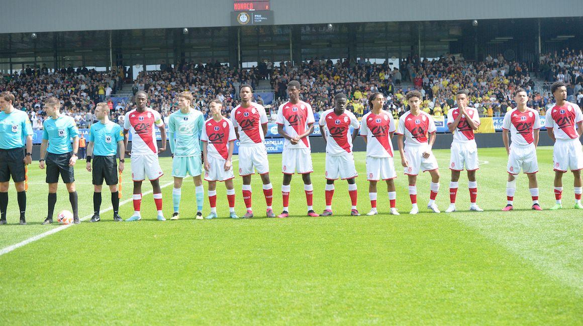 Le groupe des U18 pour la finale de Gambardella face à Clermont !