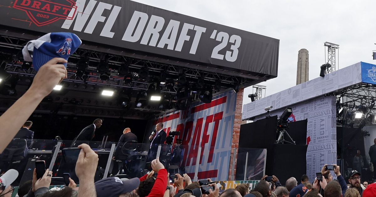 Live NFL draft 2023 live updates: What will Seahawks do with second- and third-round picks?