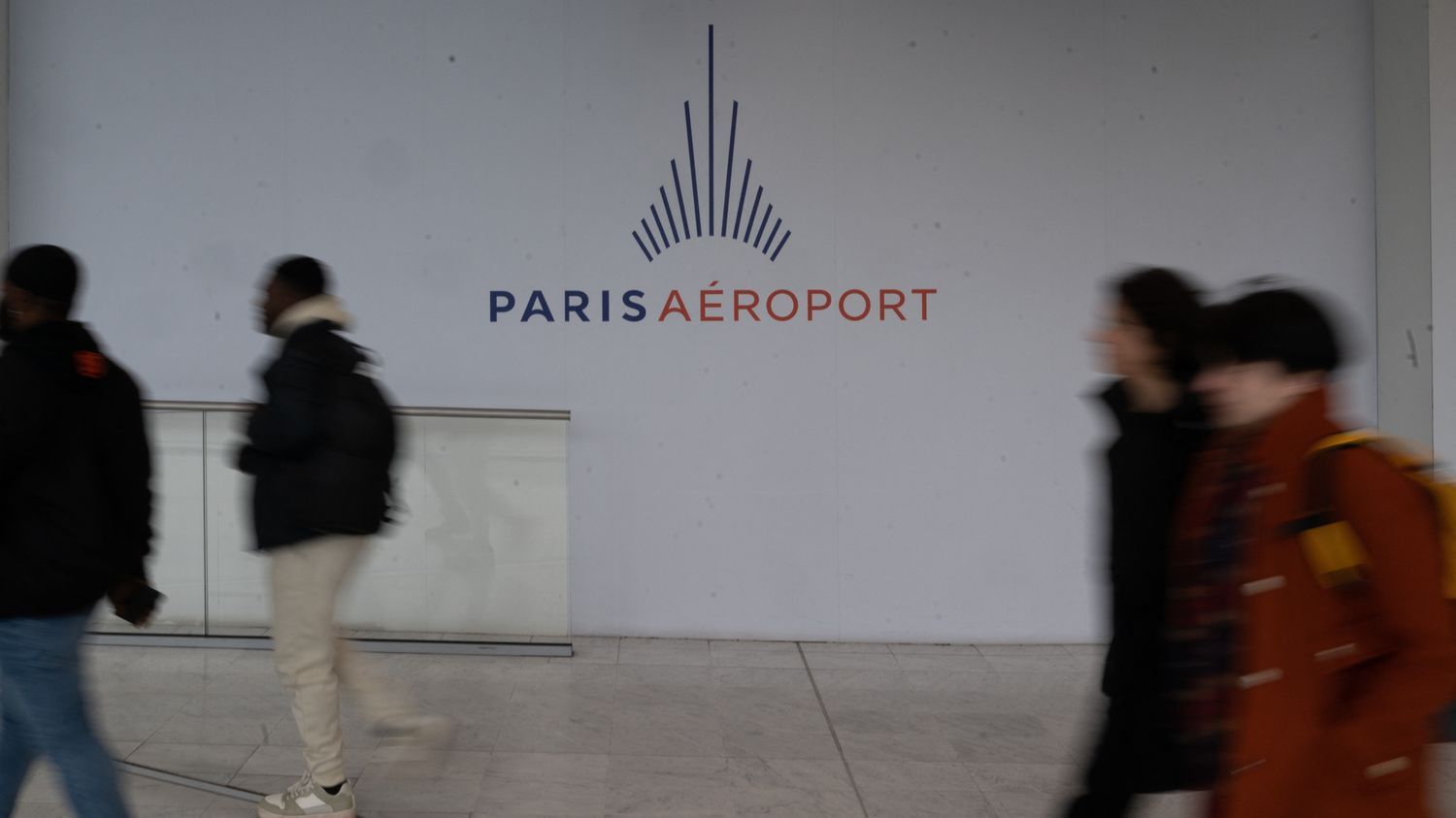 Grève contre la réforme des retraites : un tiers des vols annulés à l'aéroport d'Orly le 2 mai