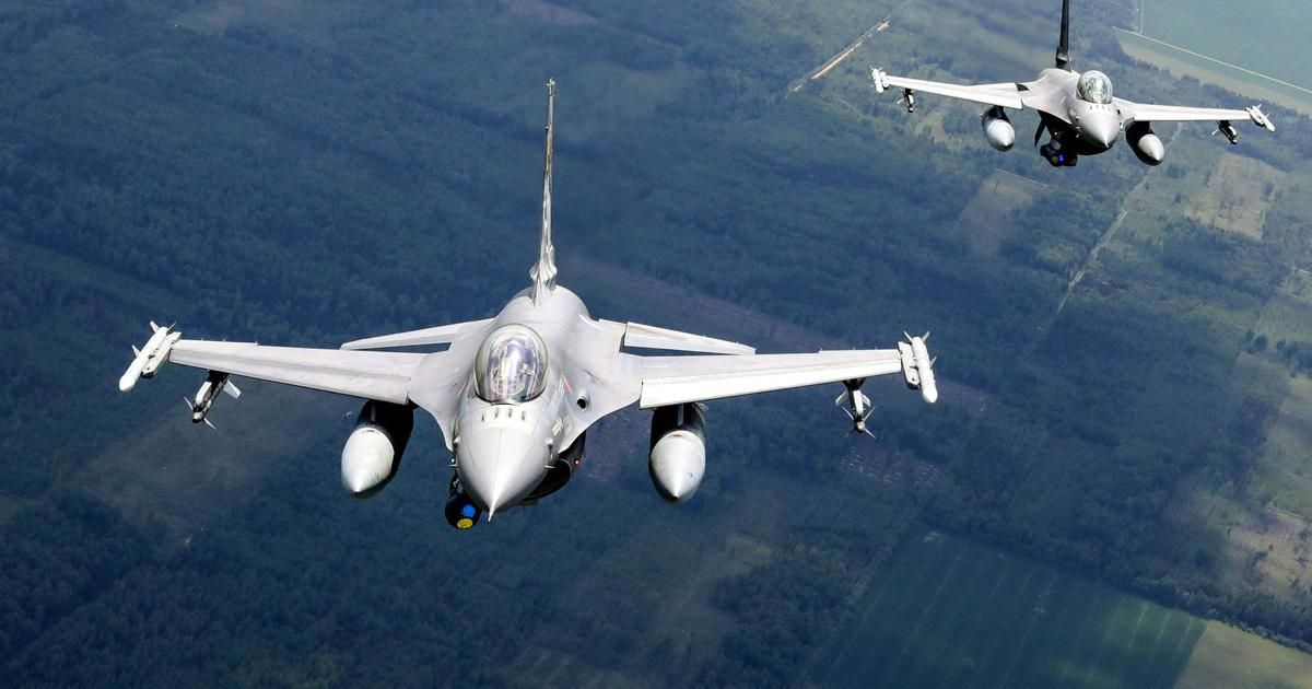 Guerre en Ukraine : les Occidentaux "jouent avec le feu" en livrant des avions F-16, avertit Moscou