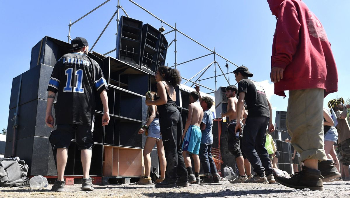 300 personnes réunies pour une rave-party dans une ancienne discothèque à Brée dans les Coëvrons