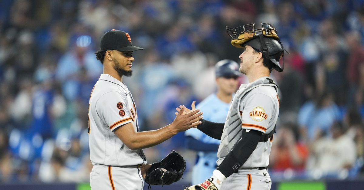 Giants shut out former Giants