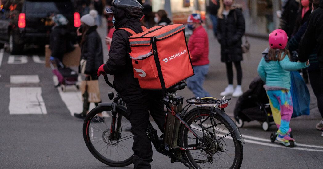 DoorDash, Shifting Business Model, Will Offer Drivers Hourly Pay