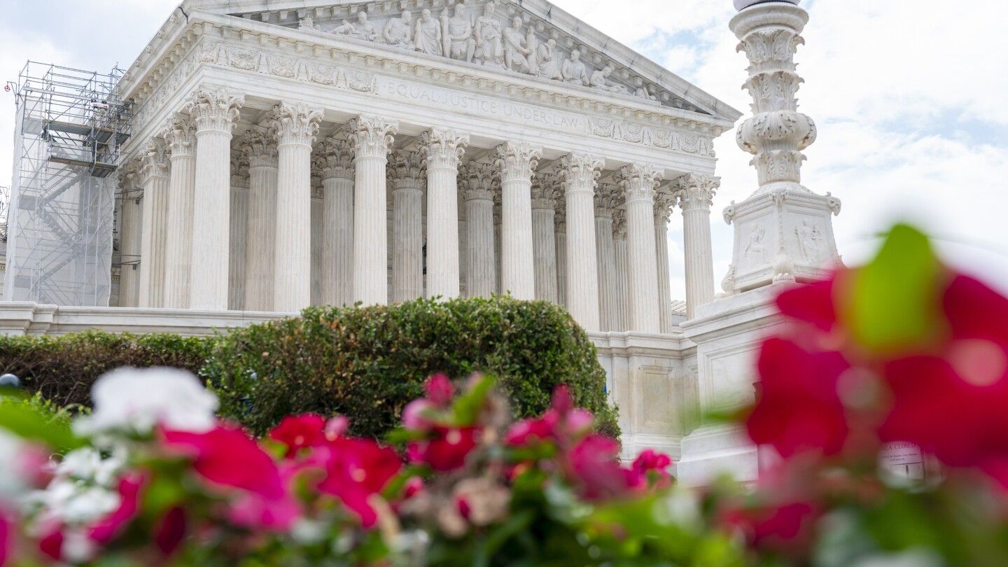 Supreme Court rejects novel legislative theory but leaves a door open for 2024 election challenges