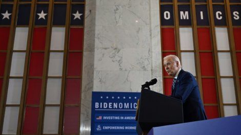 Pour assurer sa victoire en 2024, Biden fait le pari des "Bidenomics"